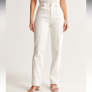 Abercrombie Curve Love Ultra High Rise 90s Straight Jean